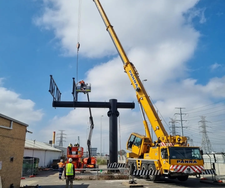 60 tonne Crane Melbourne