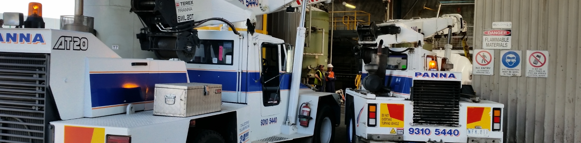 Glass Lifting Installation